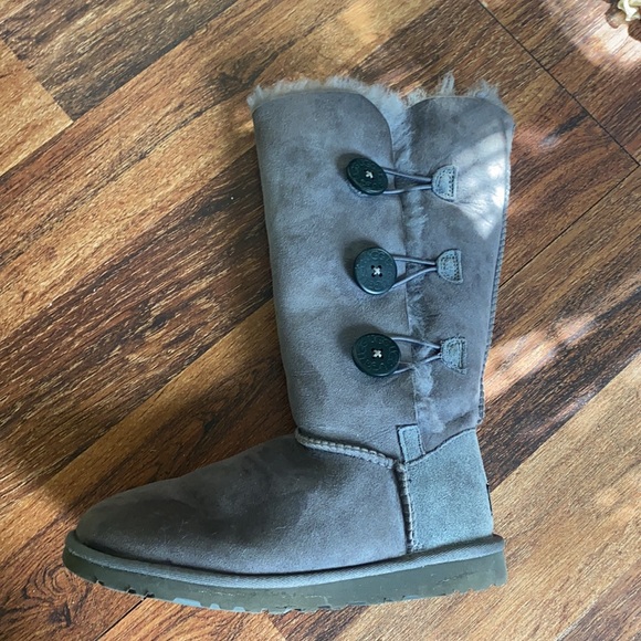 UGG Tall Bailey button boots - Picture 2 of 6